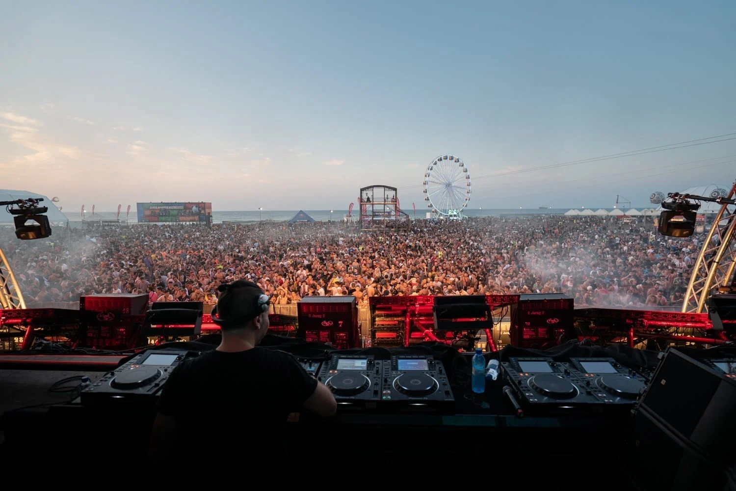 Dreambeach Villaricos 2025 festival atmosphere