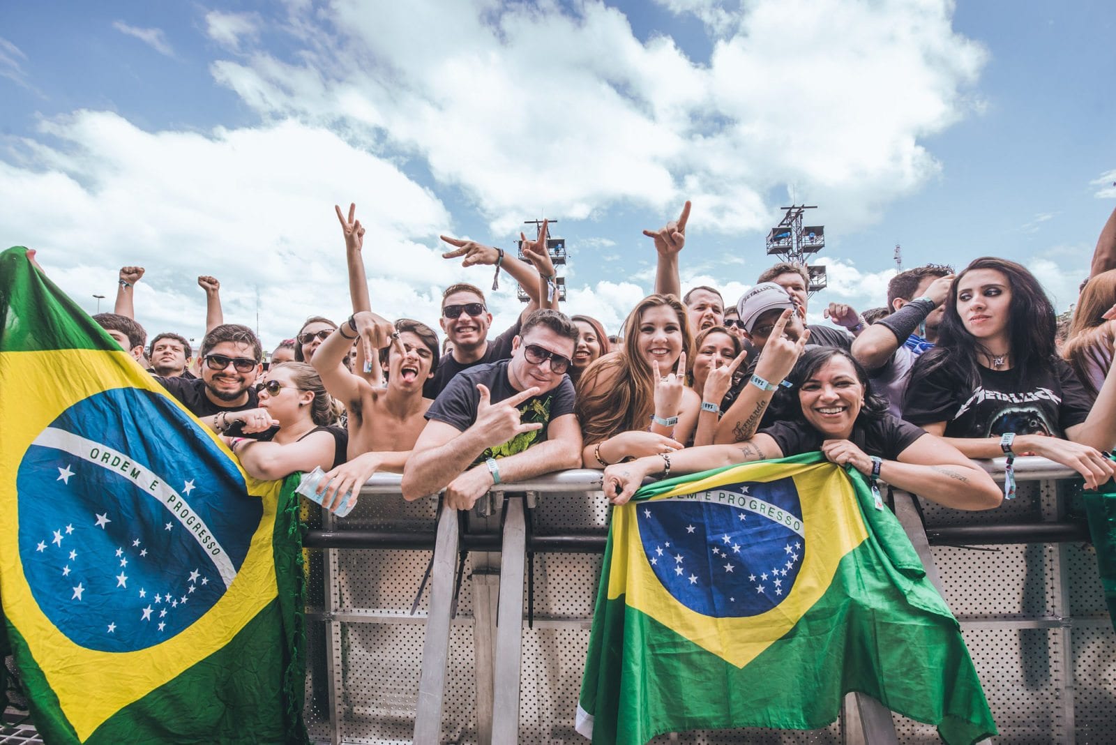 Lollapalooza Brasil 2025 festival atmosphere