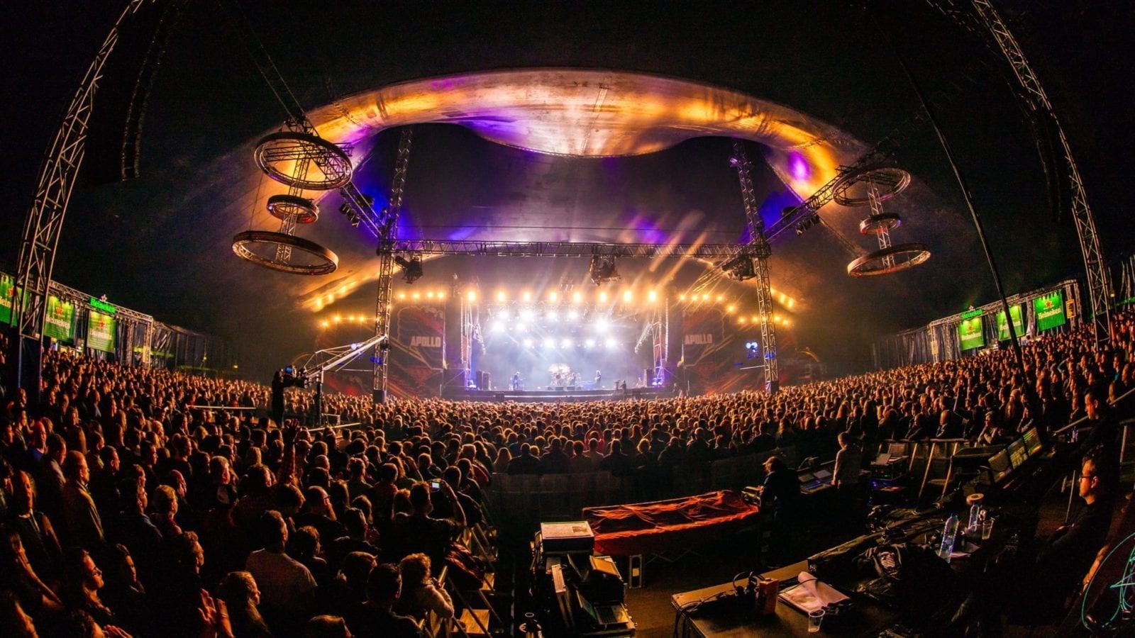 Paaspop 2025 festival atmosphere