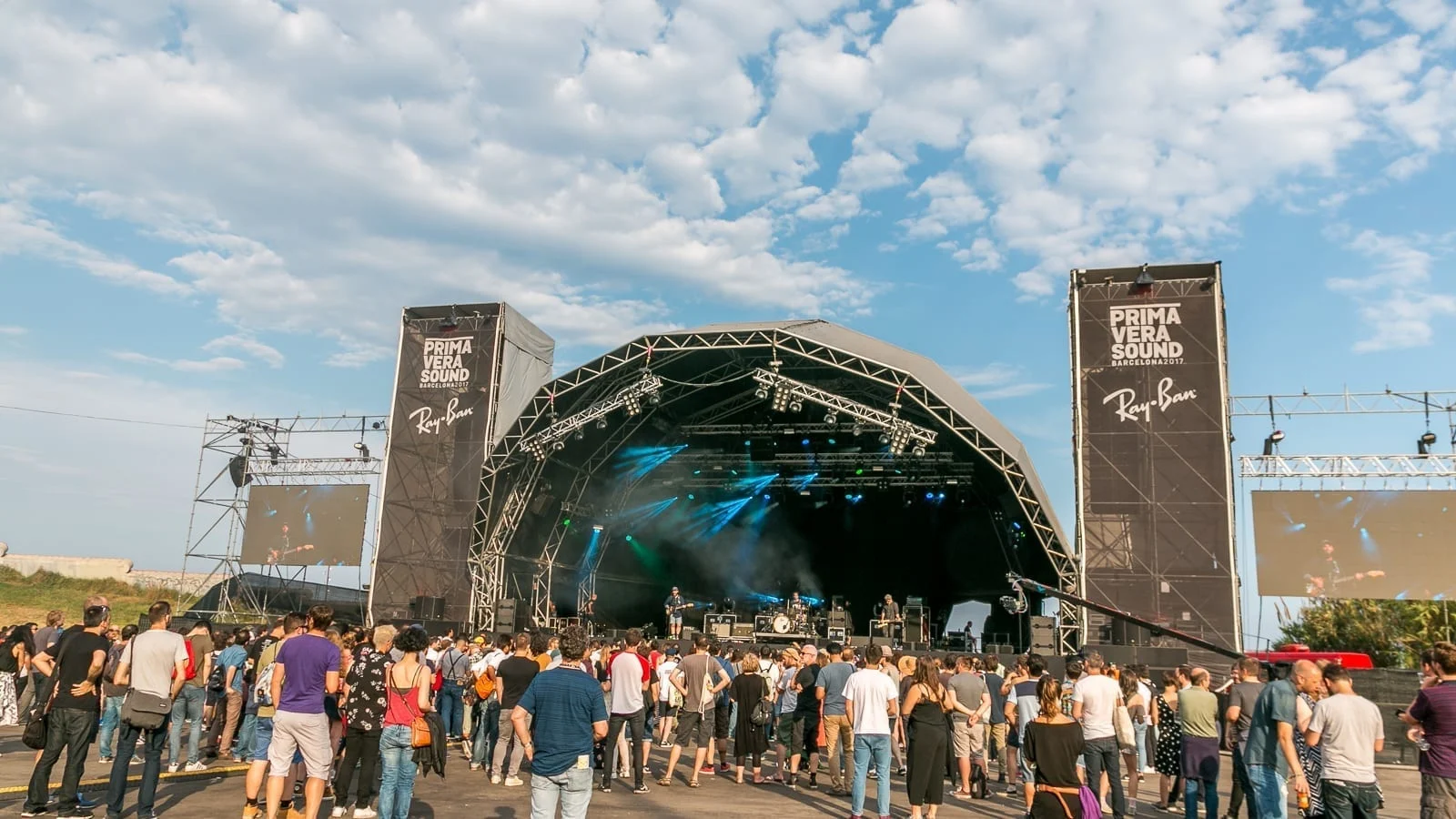 Primavera Sound Barcelona 2025 festival atmosphere